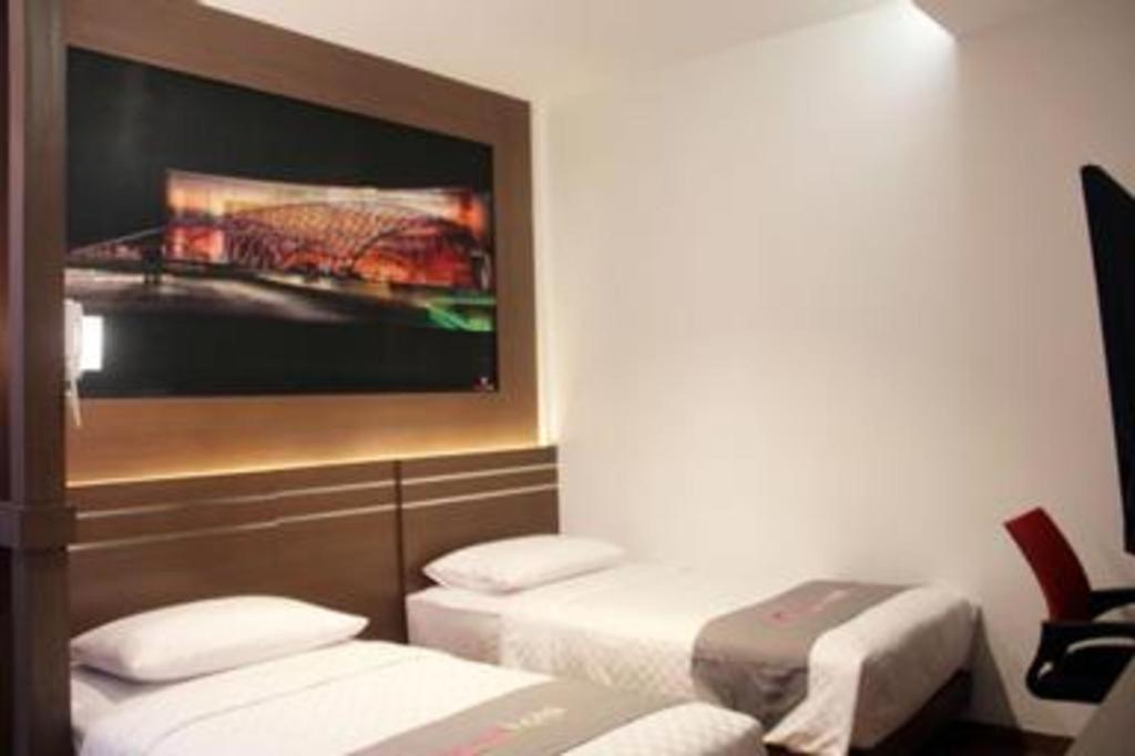 Neotel Hotel City Centre Tanjung Redep Exterior foto